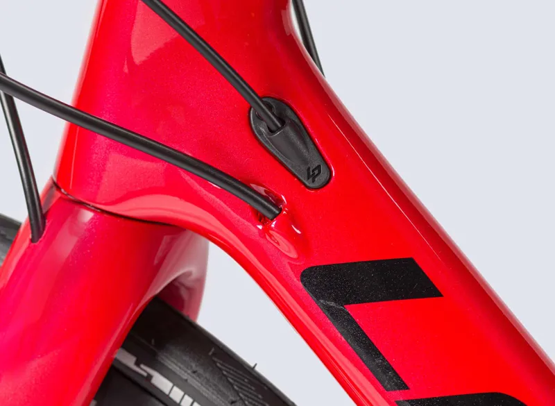 2021 Lapierre Xelius SL 6.0 Disc Carbon Road Bike in Red-6